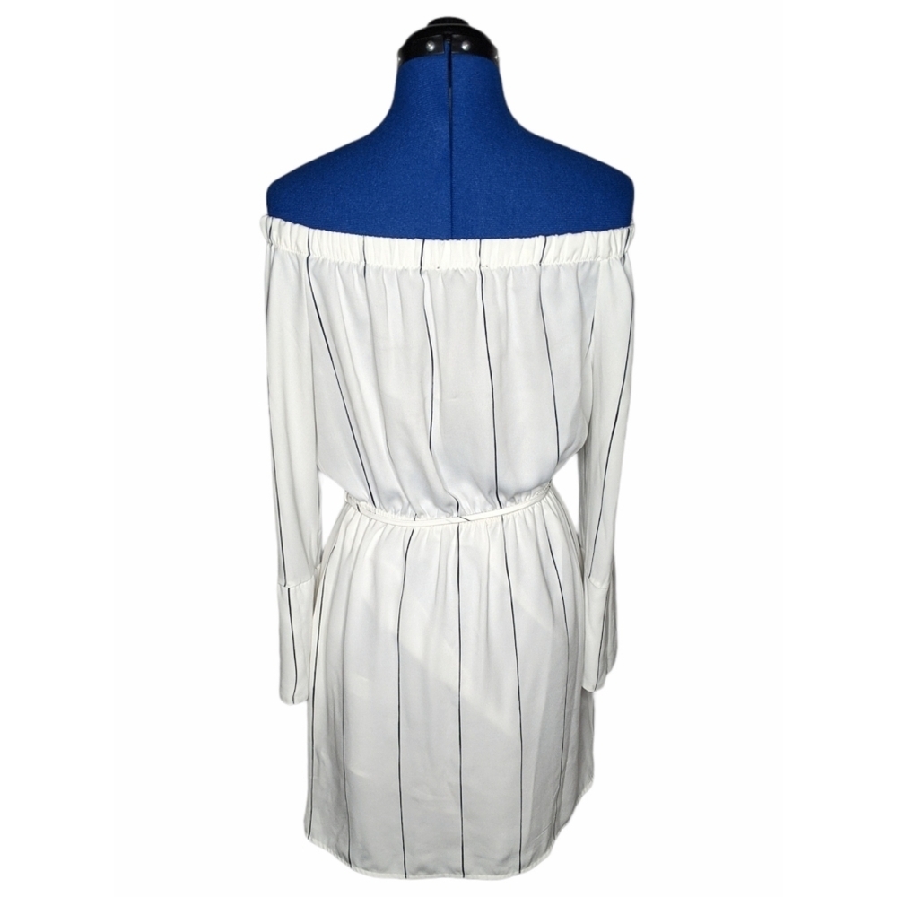 Dynamite Off Shoulder Dress - Picture 4 of 4